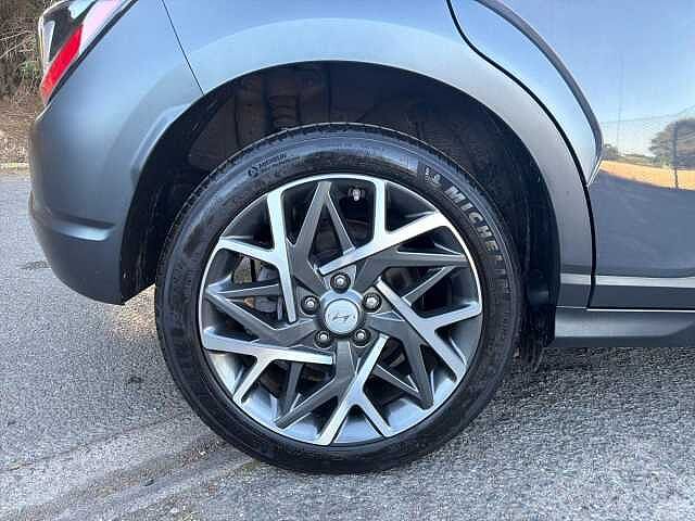Hyundai KONA 1.6 GDi Hybrid Premium 5dr DCT