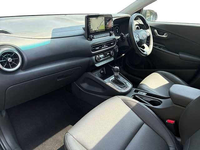 Hyundai KONA 1.6 GDi Hybrid Ultimate 5dr DCT