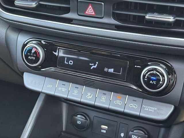 Hyundai KONA 1.6 GDi Hybrid Ultimate 5dr DCT