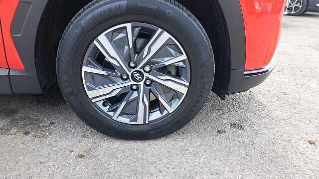 Hyundai TUCSON 1.6 T-GDi SE Connect SUV 5dr Petrol Manual Euro 6 (s/s) (150 ps) Engine Red