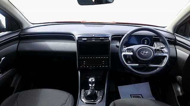 Hyundai TUCSON 1.6 T-GDi SE Connect SUV 5dr Petrol Manual Euro 6 (s/s) (150 ps) Engine Red
