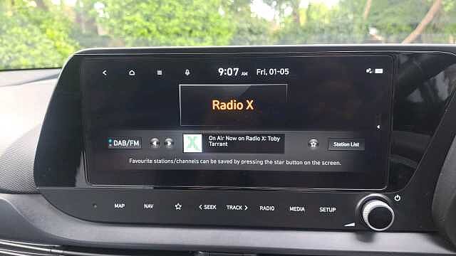 Hyundai I20 1.0 T-GDi MHEV Premium Hatchback 5dr Petrol Hybrid DCT Euro 6 (s/s) (100 ps) White