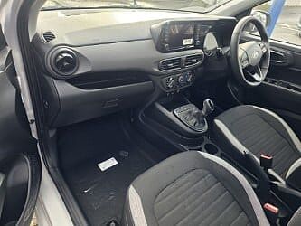 Hyundai I10 1.0 Advance Hatchback 5dr Petrol Auto Euro 6 (s/s) (63 ps) LUMEN GREY
