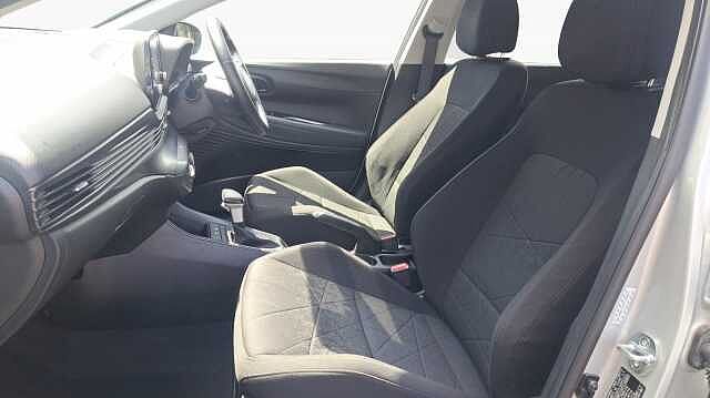 Hyundai BAYON 1.0 T-GDi MHEV SE Connect SUV 5dr Petrol Hybrid DCT Euro 6 (s/s) (100 ps)
