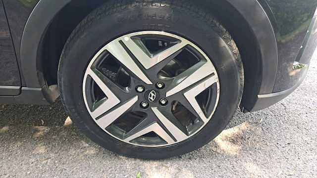 Hyundai BAYON 1.0 T-GDi MHEV Premium SUV 5dr Petrol Hybrid DCT Euro 6 (s/s) (100 ps)