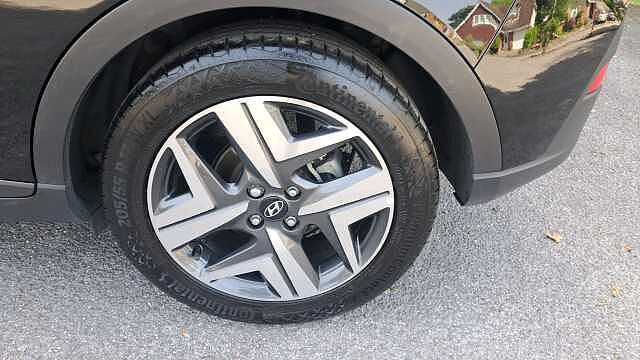 Hyundai BAYON 1.0 T-GDi MHEV Premium SUV 5dr Petrol Hybrid DCT Euro 6 (s/s) (100 ps)