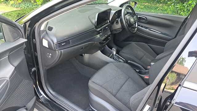 Hyundai BAYON 1.0 T-GDi MHEV Premium SUV 5dr Petrol Hybrid DCT Euro 6 (s/s) (100 ps)