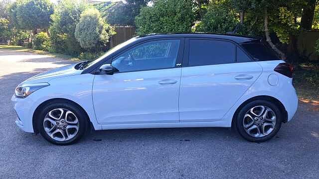 Hyundai i20 1.2 Play Hatchback 5dr Petrol Manual Euro 6 (s/s) (84 ps)