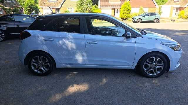 Hyundai i20 1.2 Play Hatchback 5dr Petrol Manual Euro 6 (s/s) (84 ps)