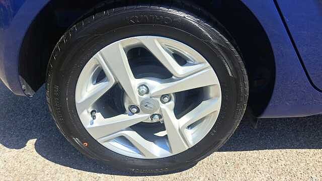 Hyundai i10 1.2 SE Connect Hatchback 5dr Petrol Auto Euro 6 (s/s) (84 ps)