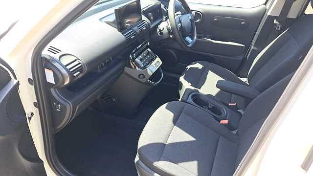 Hyundai INSTER Long Range 49kWh 02 SUV 5dr Electric Auto (115 ps)
