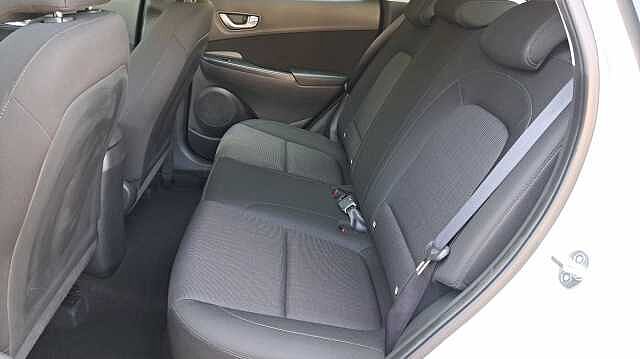 Hyundai KONA 1.6 h-GDi SE Connect SUV 5dr Petrol Hybrid DCT Euro 6 (s/s) (141 ps)