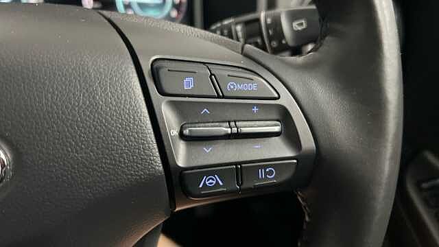 Hyundai KONA 1.0 T-GDi MHEV Premium SUV 5dr Petrol Hybrid Manual Euro 6 (s/s) (120 ps)