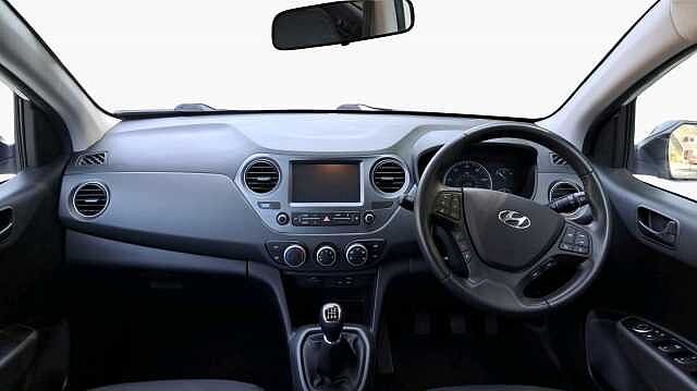 Hyundai i10 1.0 Play Hatchback 5dr Petrol Manual Euro 6 (67 ps)