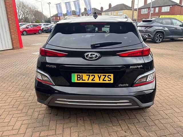 Hyundai KONA 64kWh Premium SUV 5dr Electric Auto (10.5kW Charger) (204 ps)