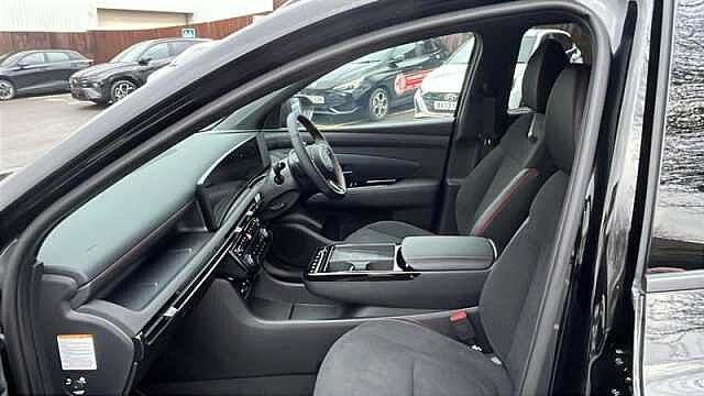 Hyundai TUCSON 1.6 T-GDi 13.8kWh N Line SUV 5dr Petrol Plug-in Hybrid Auto Euro 6 (s/s) (253 ps Black