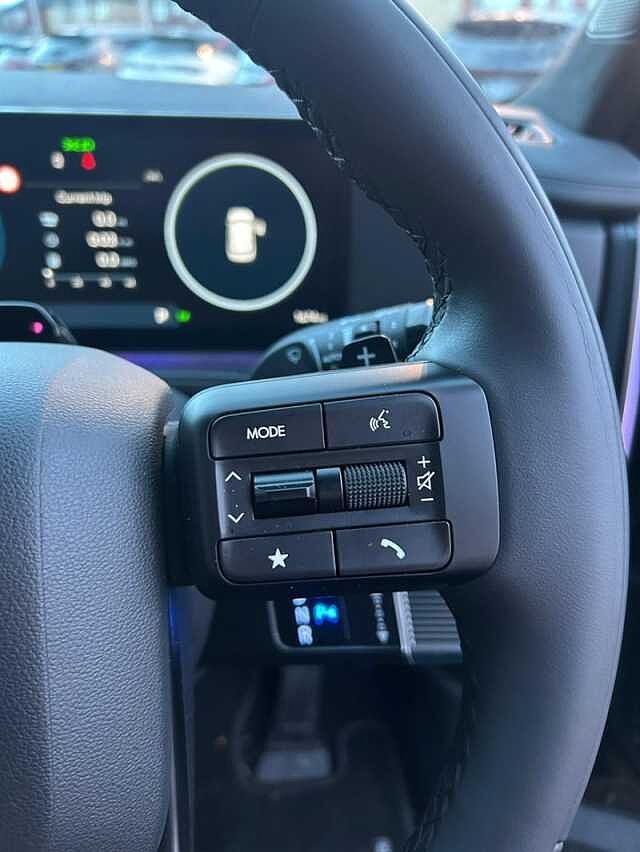 Hyundai SANTA FE 1.6 T-GDi 13.8kWh Calligraphy SUV 5dr Petrol Plug-in Hybrid Auto 4WD Euro 6 (s/s