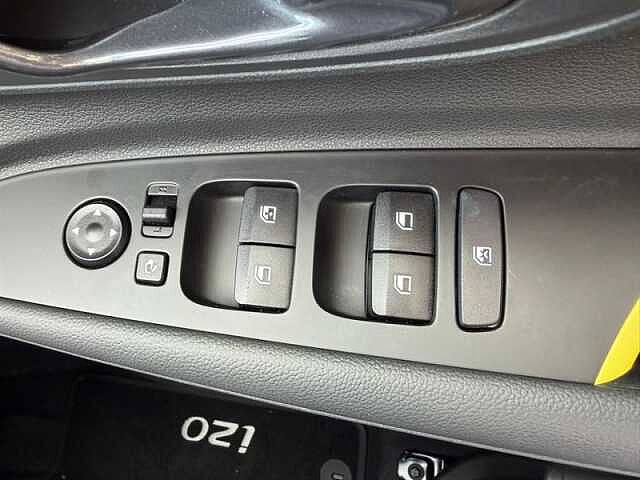 Hyundai I20 1.0 T-GDi Ultimate Hatchback 5dr Petrol Manual Euro 6 (s/s) (100 ps) Black