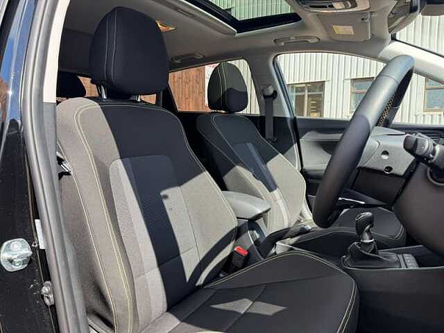 Hyundai I20 1.0 T-GDi Ultimate Hatchback 5dr Petrol Manual Euro 6 (s/s) (100 ps) Black