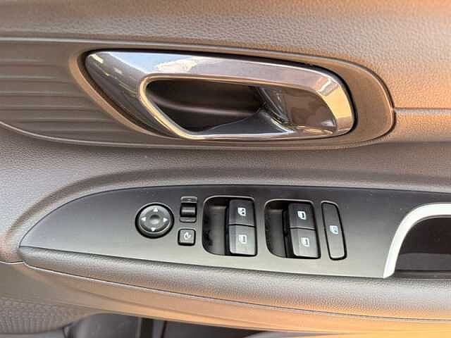 Hyundai i20 1.0 T-GDi Premium Hatchback 5dr Petrol Manual Euro 6 (s/s) (100 ps)