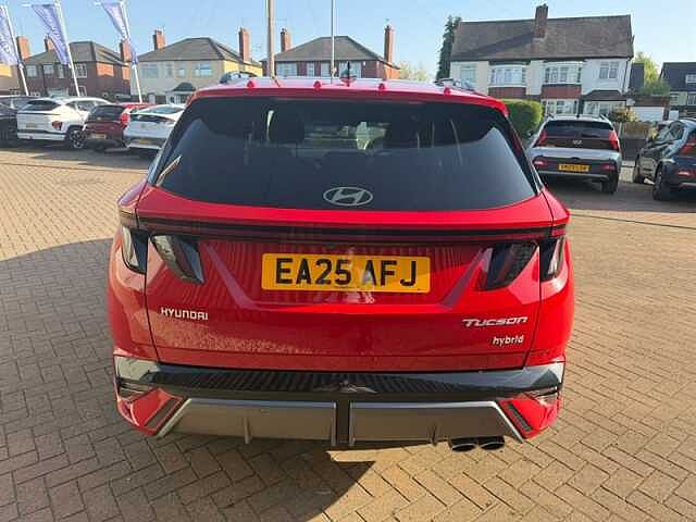 Hyundai TUCSON 1.6 T-GDi N Line S SUV 5dr Petrol Hybrid Auto Euro 6 (s/s) (215 ps) Red