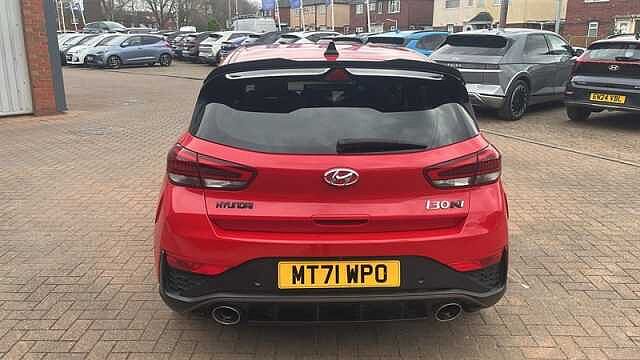 Hyundai I30 2.0 T-GDi N Performance Hatchback 5dr Petrol Manual Euro 6 (s/s) (280 ps) Red