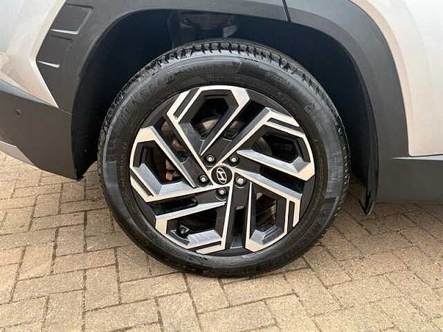 Hyundai TUCSON 1.6 T-GDi Ultimate SUV 5dr Petrol Hybrid Auto Euro 6 (s/s) (215 ps) Silver
