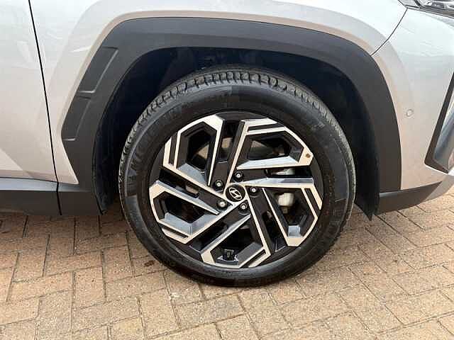 Hyundai TUCSON 1.6 T-GDi Ultimate SUV 5dr Petrol Hybrid Auto Euro 6 (s/s) (215 ps) Silver