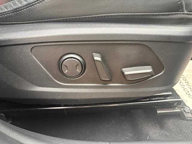 Hyundai TUCSON 1.6 h T-GDi Ultimate SUV 5dr Petrol Hybrid Auto Euro 6 (s/s) (230 ps) Blue