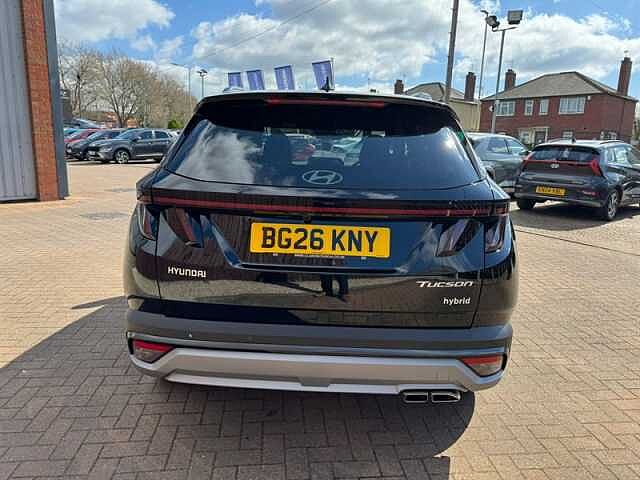 Hyundai TUCSON 1.6T Hybrid 239ps Black Line AU Black