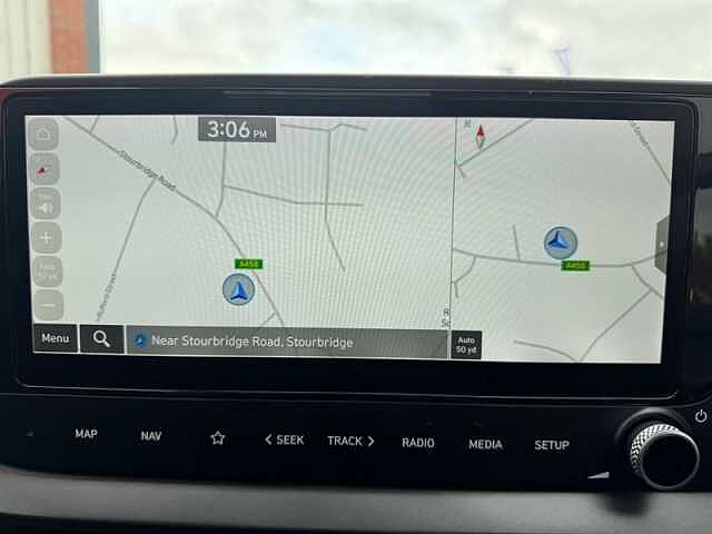 Hyundai I20 1.0 T-GDi MHEV Premium Hatchback 5dr Petrol Hybrid Manual Euro 6 (s/s) (100 ps) Black