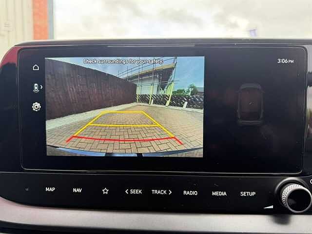 Hyundai I20 1.0 T-GDi MHEV Premium Hatchback 5dr Petrol Hybrid Manual Euro 6 (s/s) (100 ps) Black