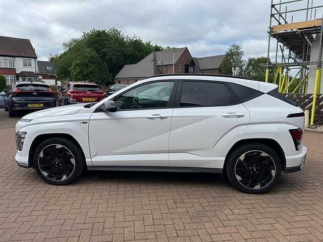 Hyundai KONA 65.4kWh N Line S SUV 5dr Electric Auto (218 ps) White