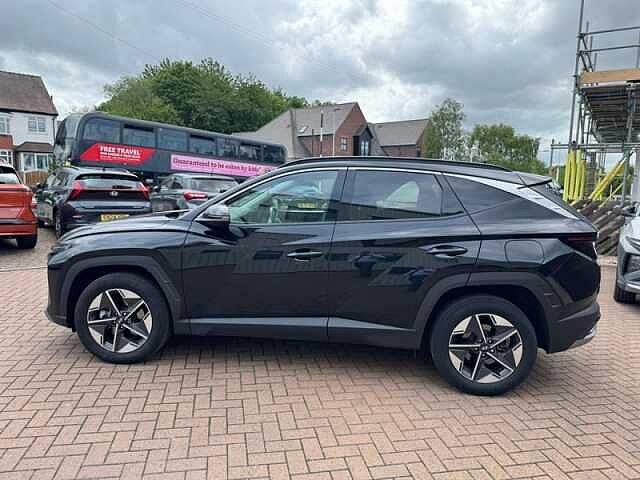 Hyundai TUCSON 1.6 T-GDi Premium SUV 5dr Petrol Hybrid Auto Euro 6 (s/s) (215 ps) Black