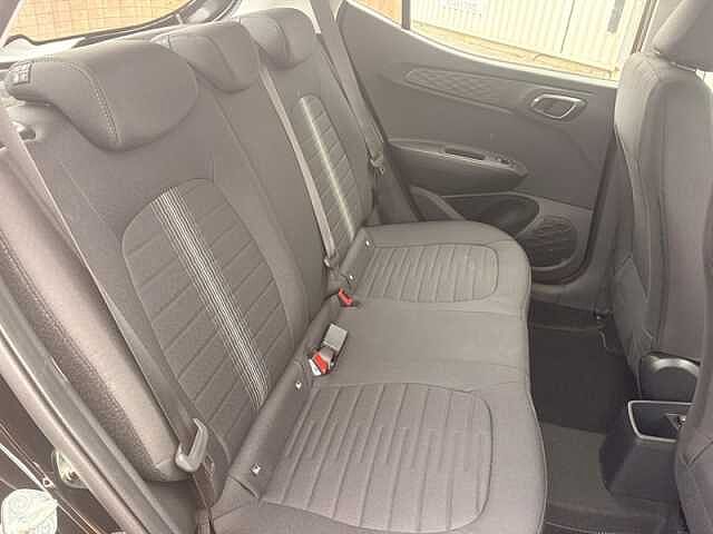 Hyundai i10 1.0 Advance Hatchback 5dr Petrol Manual Euro 6 (s/s) (63 ps)
