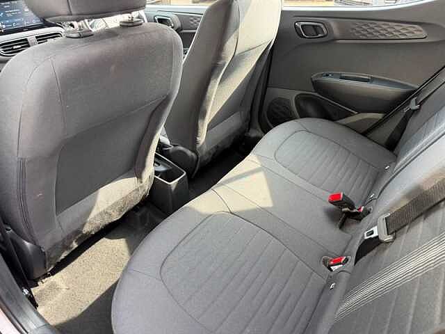 Hyundai I10 1.2 SE Connect Hatchback 5dr Petrol Manual Euro 6 (s/s) (84 ps) Brown