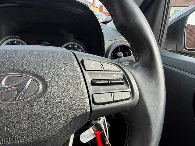 Hyundai I10 1.2 SE Connect Hatchback 5dr Petrol Manual Euro 6 (s/s) (84 ps) Brown