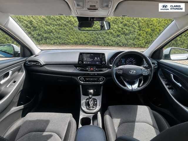 Hyundai i30 1.0 T-GDi MHEV SE Connect Hatchback 5dr Petrol Hybrid DCT Euro 6 (s/s) (120 ps)
