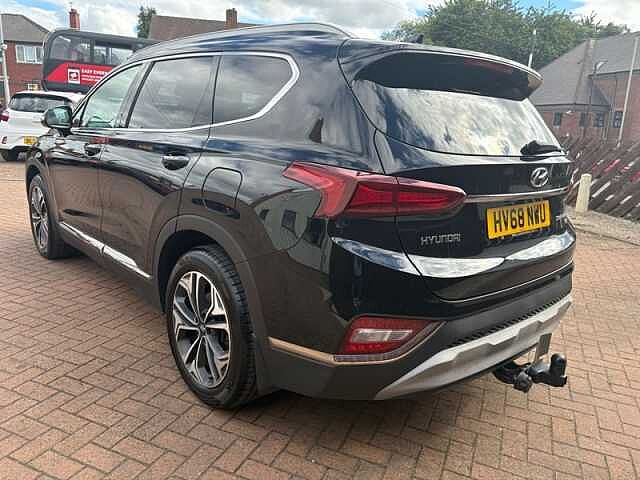 Hyundai SANTA FE 2.2 CRDi Premium SE SUV 5dr Diesel Auto 4WD Euro 6 (s/s) 7 Seat (200 ps)