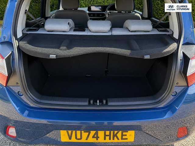 Hyundai i10 1.2 Premium Hatchback 5dr Petrol Manual Euro 6 (s/s) (79 ps)