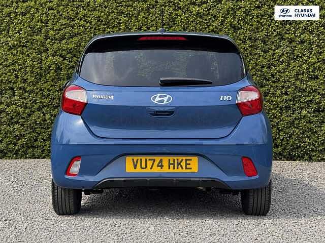 Hyundai i10 1.2 Premium Hatchback 5dr Petrol Manual Euro 6 (s/s) (79 ps)