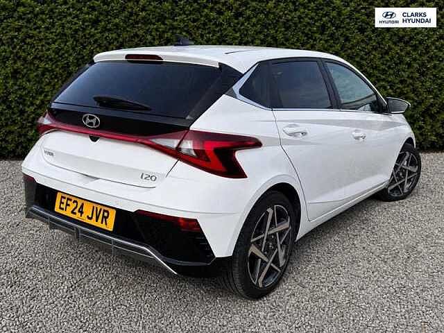 Hyundai I20 1.0 T-GDi Premium Hatchback 5dr Petrol DCT Euro 6 (s/s) (100 ps) White