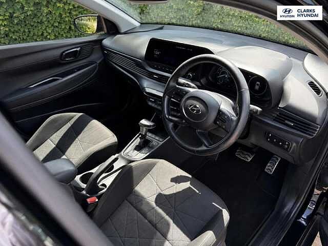 Hyundai BAYON 1.0 T-GDi MHEV Premium SUV 5dr Petrol Hybrid DCT Euro 6 (s/s) (120 ps)