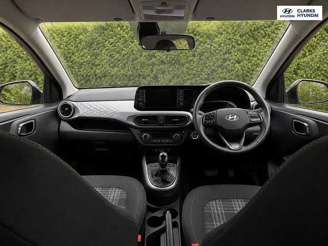 Hyundai I10 1.2 Premium Hatchback 5dr Petrol Auto Euro 6 (s/s) (79 ps) Grey