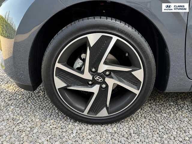 Hyundai I10 1.2 Premium Hatchback 5dr Petrol Auto Euro 6 (s/s) (79 ps) Grey