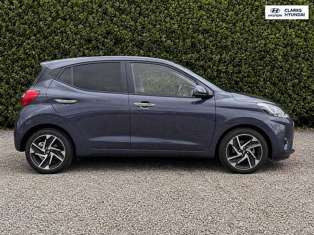 Hyundai I10 1.2 Premium Hatchback 5dr Petrol Auto Euro 6 (s/s) (79 ps) Grey