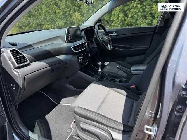 Hyundai TUCSON 1.6 GDi SE Nav SUV 5dr Petrol Manual Euro 6 (s/s) (132 ps)