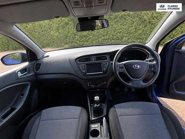 Hyundai i20 1.2 Play Hatchback 5dr Petrol Manual Euro 6 (s/s) (84 ps)