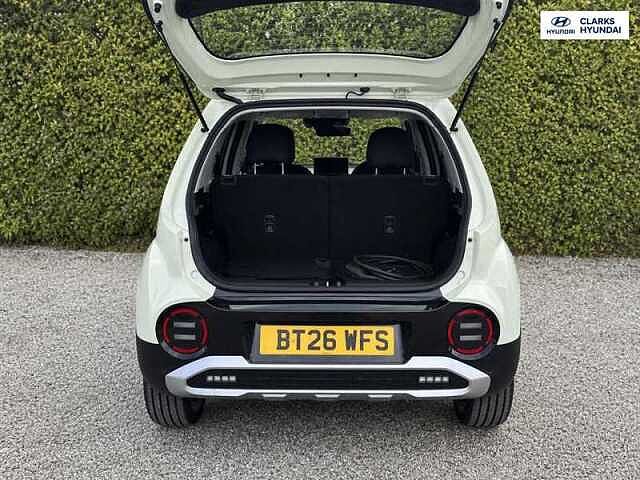 Hyundai INSTER Long Range 49kWh 02 SUV 5dr Electric Auto (115 ps)