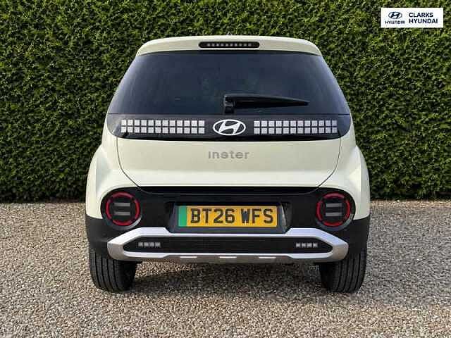 Hyundai INSTER Long Range 49kWh 02 SUV 5dr Electric Auto (115 ps)